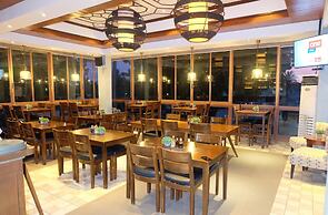 London Beach Resort and Hotel