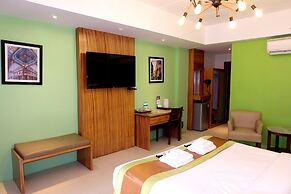 London Beach Resort and Hotel