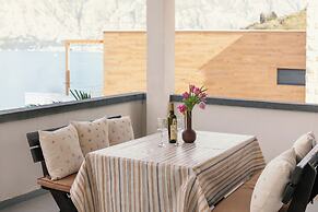 Step to Kotor bay Stoliv