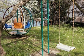 Step to Kotor bay Stoliv