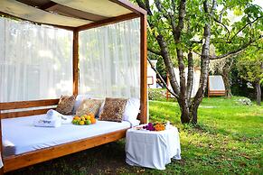 Step to Kotor bay Stoliv