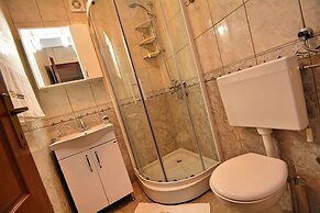 Step to Kotor bay Stoliv