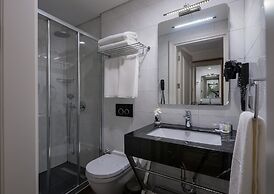 Le Petit Palace Hotel