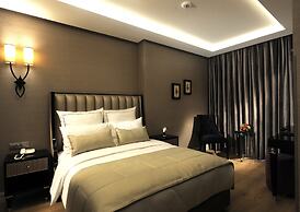 Le Petit Palace Hotel