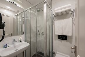 Le Petit Palace Hotel