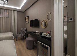 Le Petit Palace Hotel