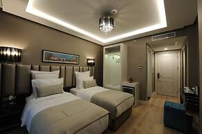 Le Petit Palace Hotel