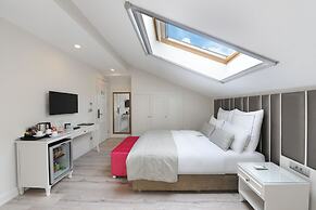 Le Petit Palace Hotel