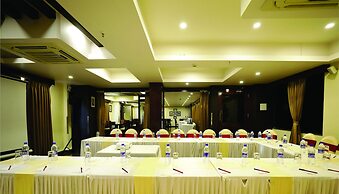 Seasons Hotels & Resorts