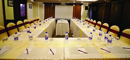 Seasons Hotels & Resorts