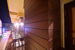 Seasons Hotels & Resorts