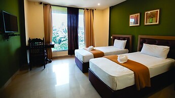 Seasons Hotels & Resorts