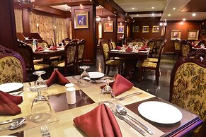 Seasons Hotels & Resorts