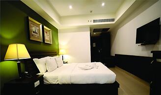 Seasons Hotels & Resorts