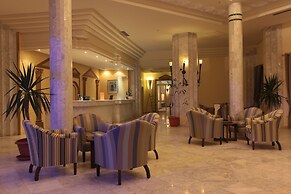 Hotel Venice Beach - Families and Couples Only