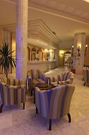 Hotel Venice Beach - Families and Couples Only