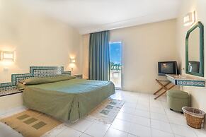 Hotel Venice Beach - Families and Couples Only