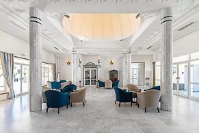 Hotel Venice Beach - Families and Couples Only