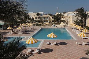 Hotel Venice Beach - Families and Couples Only