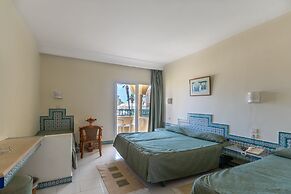 Hotel Venice Beach - Families and Couples Only