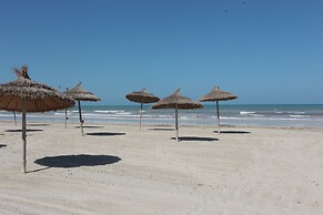 Hotel Venice Beach - Families and Couples Only