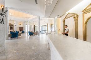 Hotel Venice Beach - Families and Couples Only