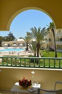 Hotel Venice Beach - Families and Couples Only