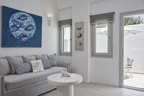 White Dunes Luxury Boutique Hotel