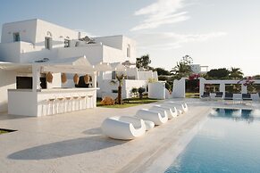 White Dunes Luxury Boutique Hotel
