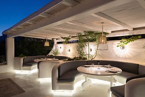 White Dunes Luxury Boutique Hotel