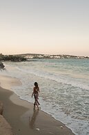 White Dunes Luxury Boutique Hotel