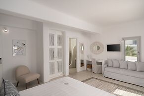 White Dunes Luxury Boutique Hotel