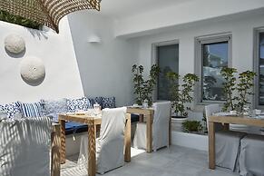 White Dunes Luxury Boutique Hotel