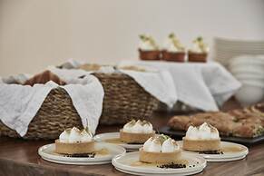 White Dunes Luxury Boutique Hotel