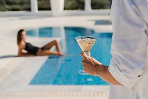 White Dunes Luxury Boutique Hotel