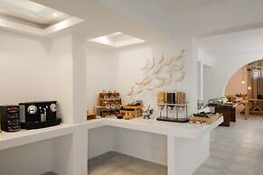 White Dunes Luxury Boutique Hotel