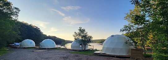 Millyard Recreation Riverfront Cottages