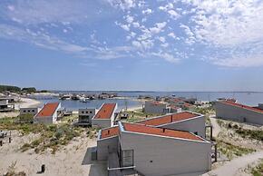 Oasis Punt-West Hotel & Beach Resort