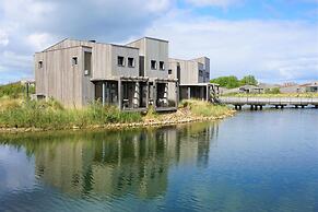 Oasis Punt-West Hotel & Beach Resort