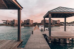 Oasis Punt-West Hotel & Beach Resort
