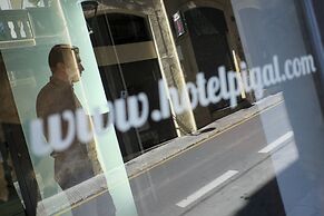 Hotel Pigal