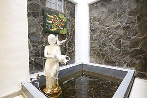 RedDoorz near Cilandak Town Square