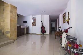 RedDoorz near Cilandak Town Square