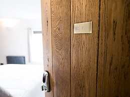 No.8 Accommodation