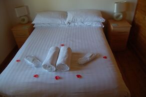 Watermeadow Lakes & Lodges