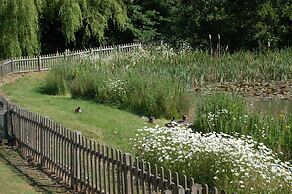 Watermeadow Lakes & Lodges