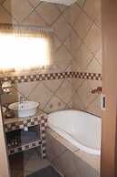 Batter Boys Boutique Hotel