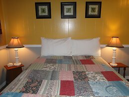 Shakti Cove Cottages