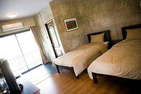 Baansuanramita Resort