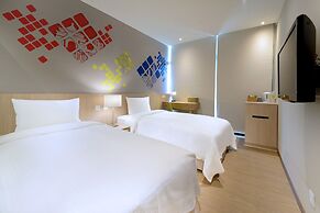 Park City Inn & Hostel - Yonghe Taipei
